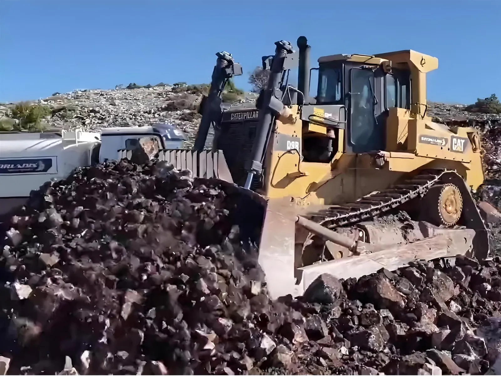 caterpillar track chain caterpillar track chain